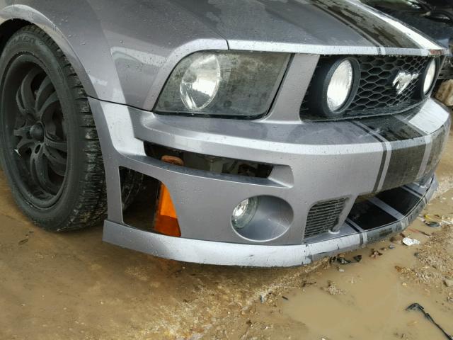 1ZVFT82H865179917 - 2006 FORD MUSTANG GT GRAY photo 9