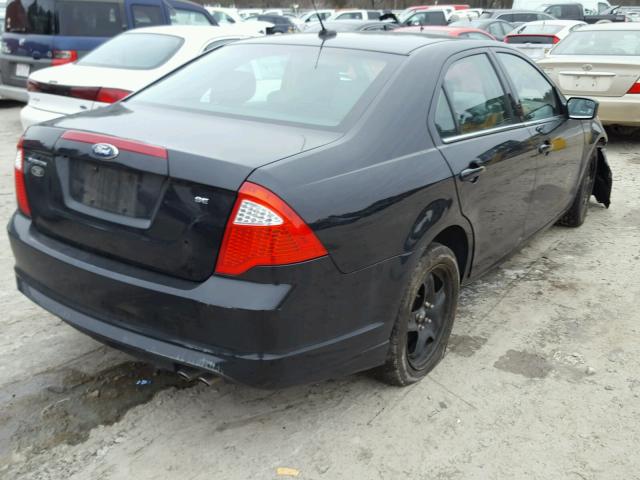 3FAHP0HA9BR321345 - 2011 FORD FUSION SE BLACK photo 4