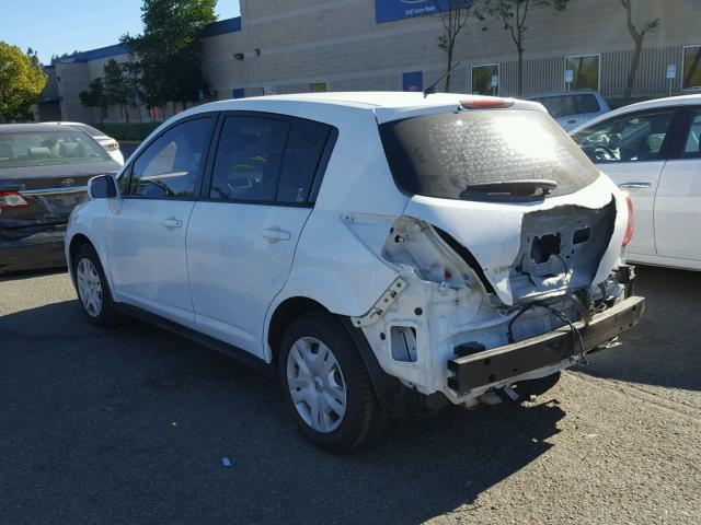 3N1BC1CP8BL386013 - 2011 NISSAN VERSA S WHITE photo 3