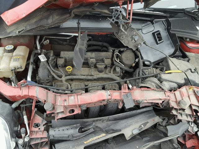 1FAHP3F21CL255063 - 2012 FORD FOCUS SE RED photo 7