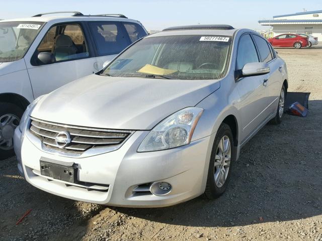 1N4AL2AP8CC255278 - 2012 NISSAN ALTIMA BAS SILVER photo 2