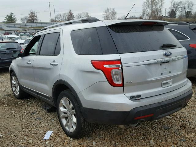 1FMHK8D87CGA47660 - 2012 FORD EXPLORER X SILVER photo 3