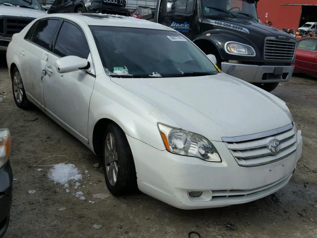 4T1BK36B16U087773 - 2006 TOYOTA AVALON XL WHITE photo 1