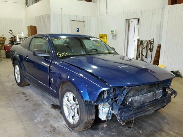 1ZVFT80N875366066 - 2007 FORD MUSTANG BLUE photo 1