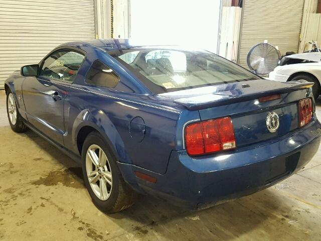 1ZVFT80N875366066 - 2007 FORD MUSTANG BLUE photo 3