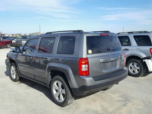 1C4NJRFB4DD253711 - 2013 JEEP PATRIOT LA GRAY photo 3