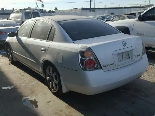 1N4AL11D13C335540 - 2003 NISSAN ALTIMA BAS WHITE photo 3