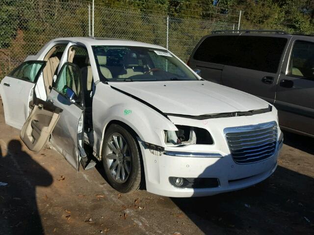 2C3CA6CT7BH528477 - 2011 CHRYSLER 300C WHITE photo 1