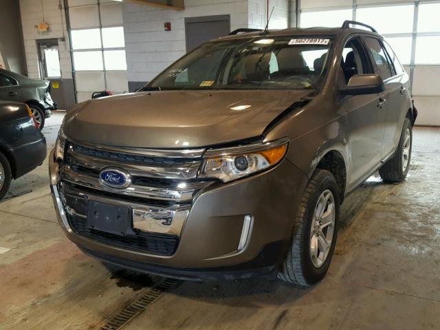 2FMDK3JC7DBA93668 - 2013 FORD EDGE SEL GRAY photo 2