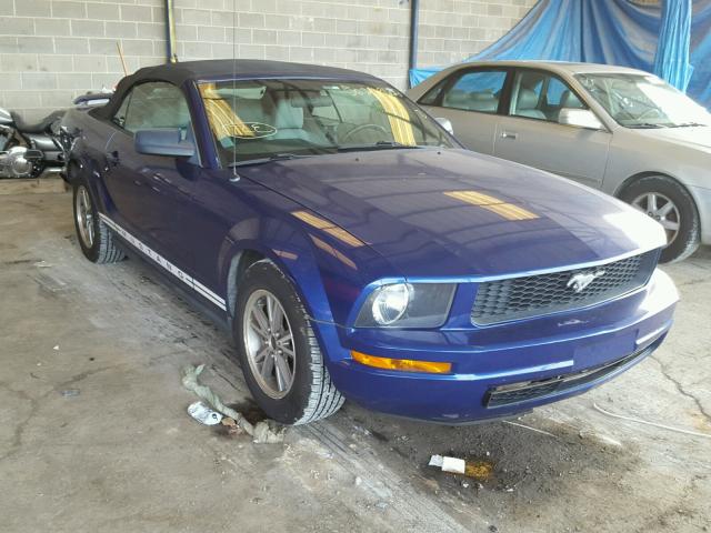 1ZVFT84N955196176 - 2005 FORD MUSTANG BLUE photo 1