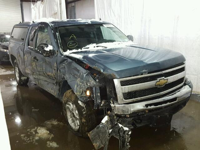 1GCRKSE36BZ100666 - 2011 CHEVROLET SILVERADO BLUE photo 1