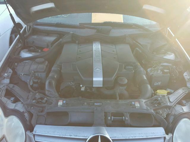 WDBTJ65J54F072022 - 2004 MERCEDES-BENZ CLK 320C GRAY photo 7