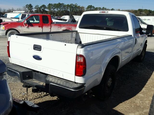 1FTBF2AT9FEA86352 - 2015 FORD F250 SUPER WHITE photo 4