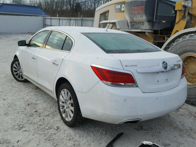 1G4GC5E35DF289686 - 2013 BUICK LACROSSE WHITE photo 3