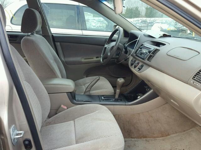 4T1BE32K23U215463 - 2003 TOYOTA CAMRY LE BEIGE photo 5