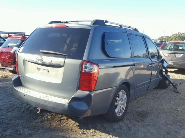 KNDMB233266099780 - 2006 KIA SEDONA EX BLUE photo 4