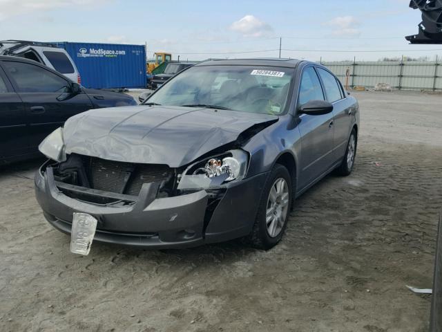 1N4AL11D25C333217 - 2005 NISSAN ALTIMA S CHARCOAL photo 2