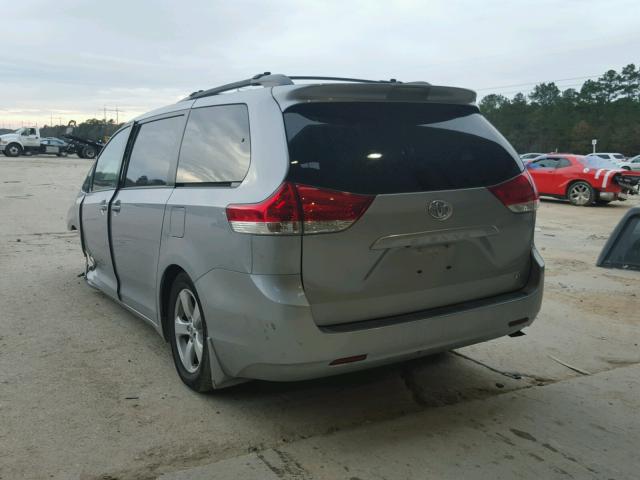 5TDKK3DC5ES477522 - 2014 TOYOTA SIENNA LE SILVER photo 3