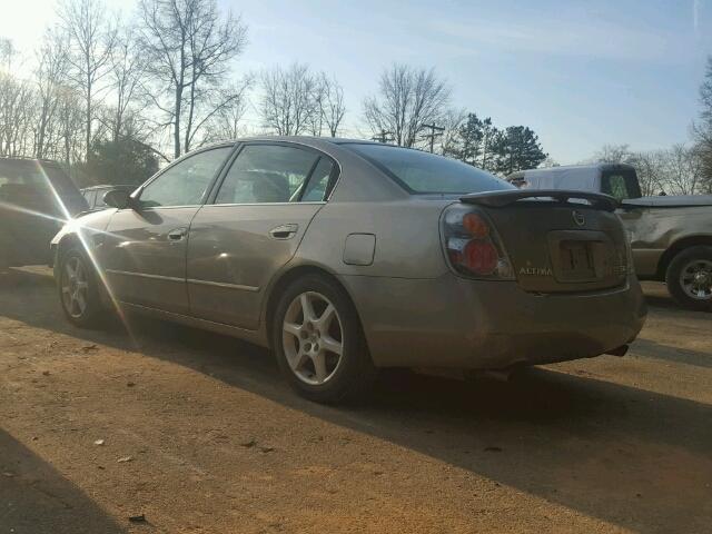 1N4BL11E22C115609 - 2002 NISSAN ALTIMA SE GREEN photo 3