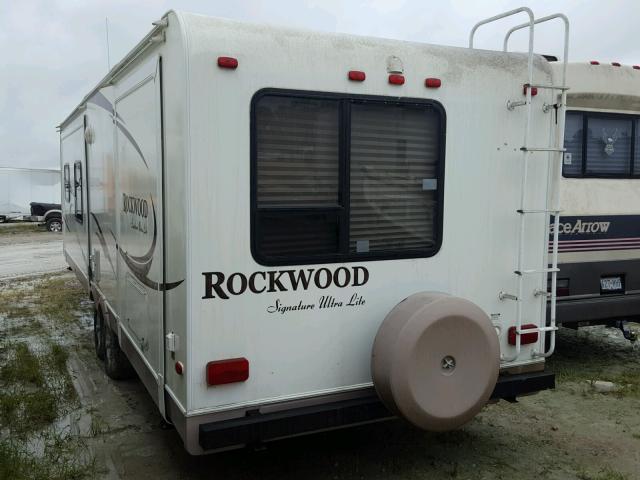 4X4TRLG28A1832879 - 2010 WILDWOOD ROCKWOOD WHITE photo 3