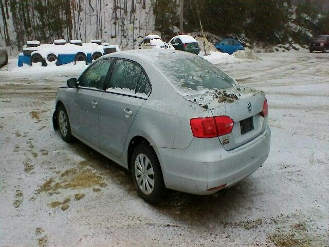 3VW2K7AJ9DM206694 - 2013 VOLKSWAGEN JETTA BASE SILVER photo 3