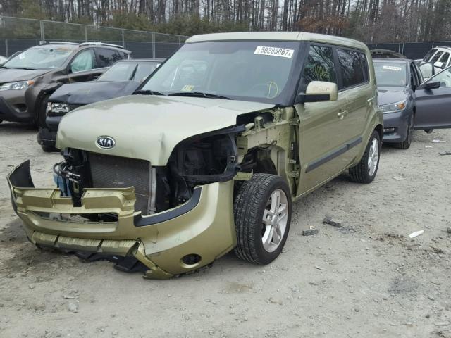 KNDJT2A23B7199904 - 2011 KIA SOUL + GREEN photo 2