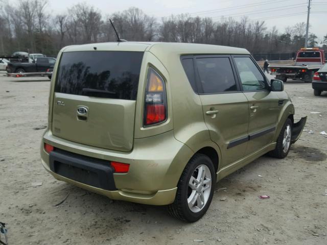 KNDJT2A23B7199904 - 2011 KIA SOUL + GREEN photo 4