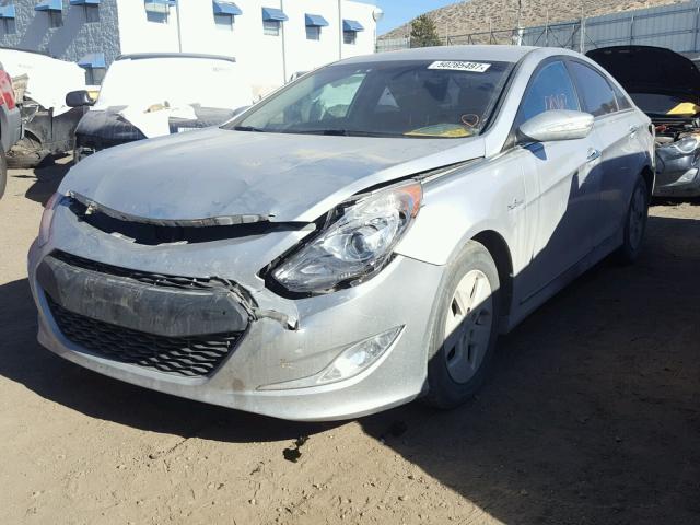 KMHEC4A43BA004588 - 2011 HYUNDAI SONATA HYB SILVER photo 2