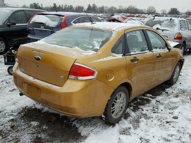 1FAHP35N09W111135 - 2009 FORD FOCUS SE GOLD photo 4