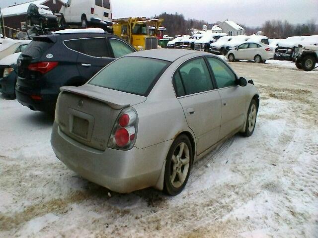 1N4BL11E85C210650 - 2005 NISSAN ALTIMA SE SILVER photo 4