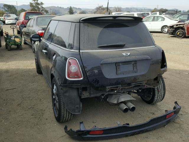 WMWMF7C51ATZ70517 - 2010 MINI COOPER S BLACK photo 3