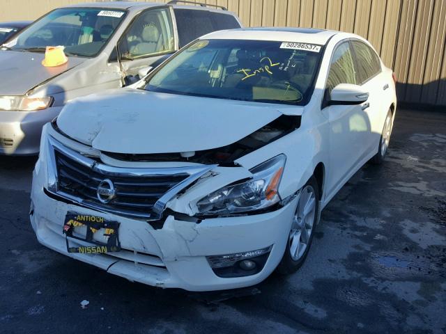 1N4AL3AP7DN477581 - 2013 NISSAN ALTIMA 2.5 WHITE photo 2