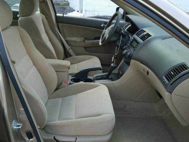 1HGCM56465A105122 - 2005 HONDA ACCORD LX TAN photo 5