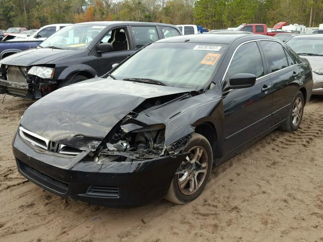 1HGCM55396A077276 - 2006 HONDA ACCORD SE BLACK photo 2