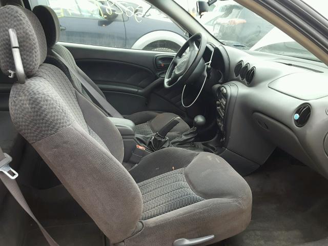 1G2NF12E82C291100 - 2002 PONTIAC GRAND AM S GRAY photo 5