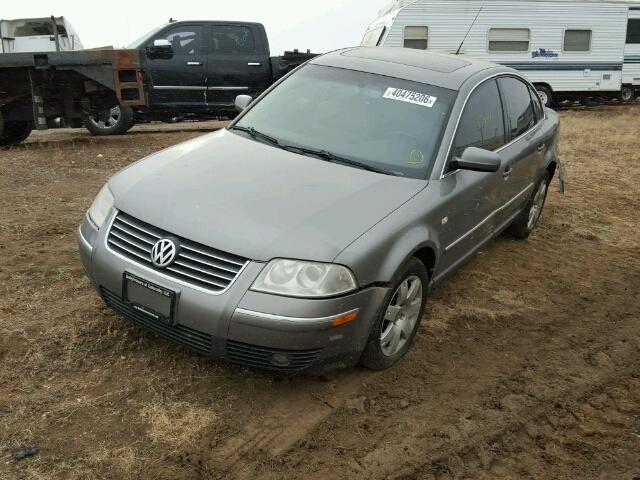 WVWTH63B92P452481 - 2002 VOLKSWAGEN PASSAT GLX 黑色 照片 2
