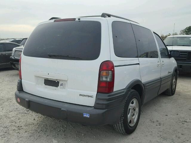 1GMDU23E22D130233 - 2002 PONTIAC MONTANA EC WHITE photo 4