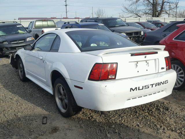 1FAFP404XXF183548 - 1999 FORD MUSTANG WHITE photo 3