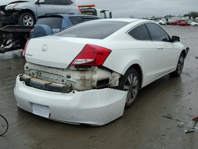 1HGCS1B34CA016142 - 2012 HONDA ACCORD LX WHITE photo 4