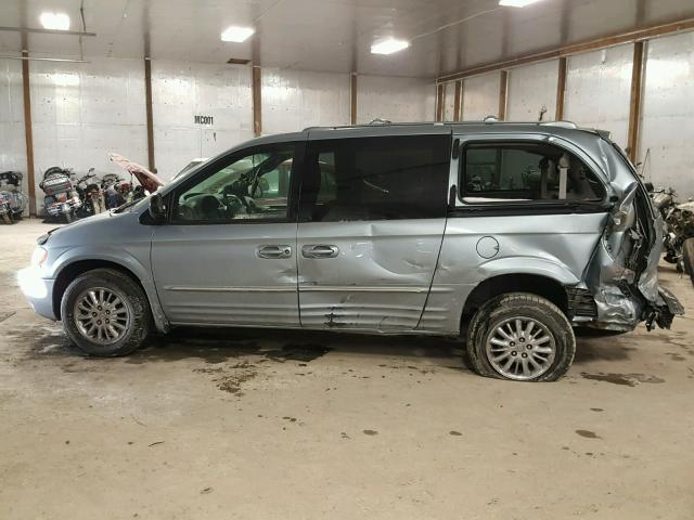 2C8GP64L53R225458 - 2003 CHRYSLER TOWN & COU BLUE photo 9