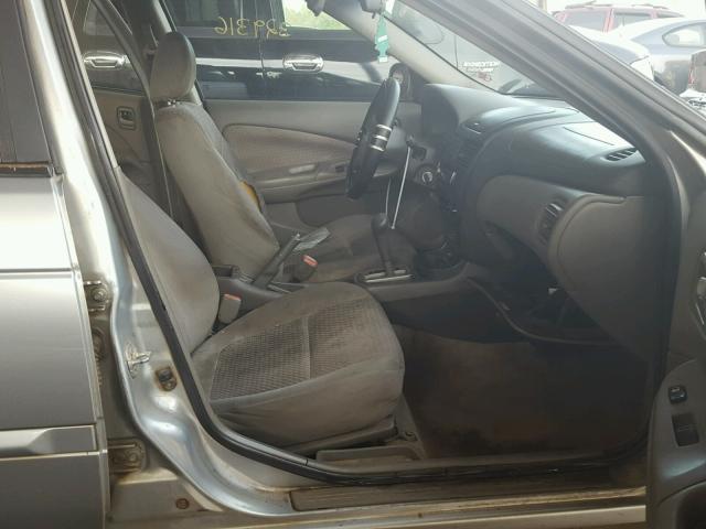 3N1CB51D14L897279 - 2004 NISSAN SENTRA 1.8 SILVER photo 5