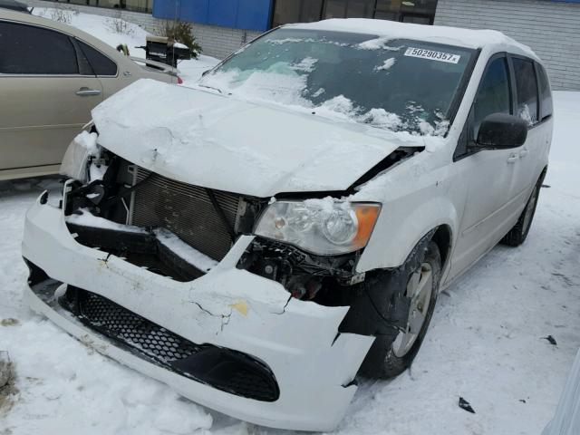 2C4RDGBG3DR811740 - 2013 DODGE GRAND CARA SILVER photo 2