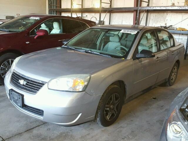 1G1ZS57F67F274179 - 2007 CHEVROLET MALIBU LS SILVER photo 2