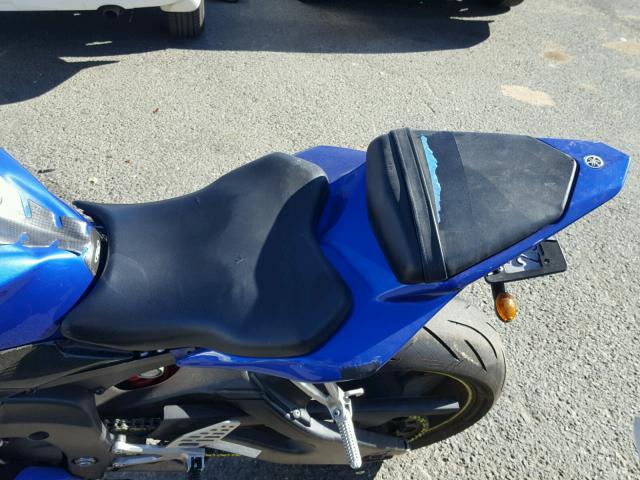 JYARJ12E47A015779 - 2007 YAMAHA YZFR6 L BLUE photo 6