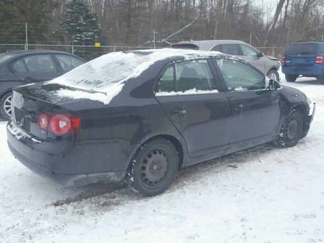 3VWJZ7AJ8AM019790 - 2010 VOLKSWAGEN JETTA S Qara foto 4