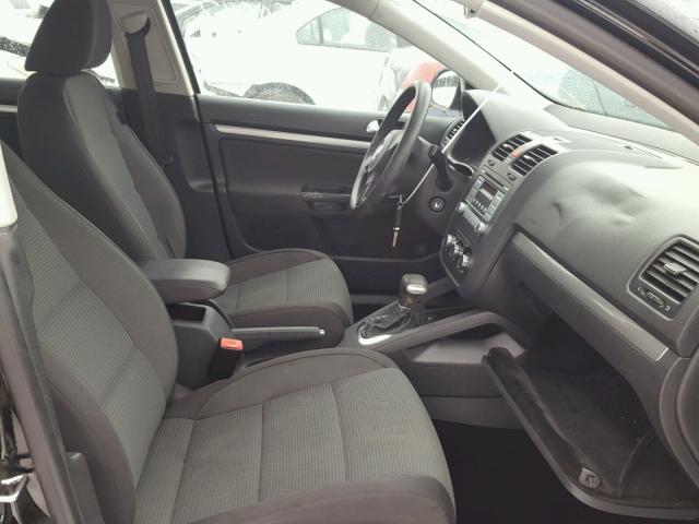 3VWJZ7AJ8AM019790 - 2010 VOLKSWAGEN JETTA S Qara foto 5