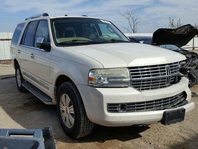 5LMFU27547LJ03046 - 2007 LINCOLN NAVIGATOR WHITE photo 1