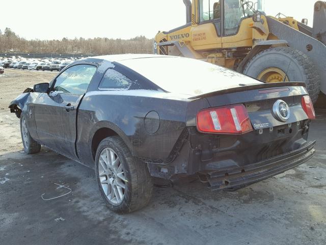 1ZVBP8AM7C5204206 - 2012 FORD MUSTANG BLACK photo 3