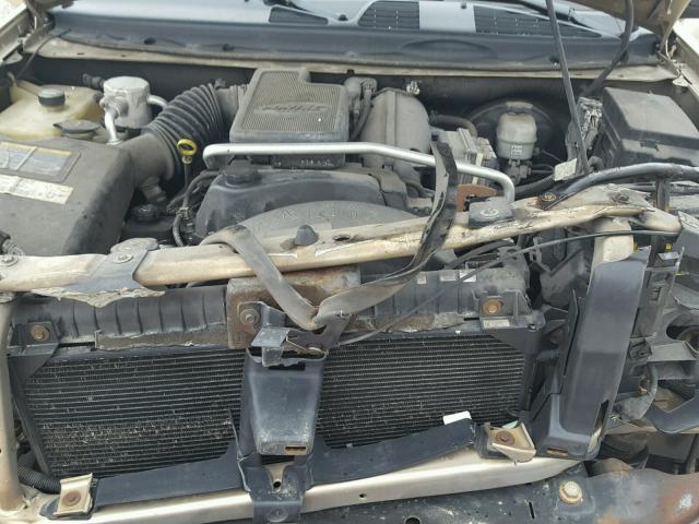 1GNDT13S652293949 - 2005 CHEVROLET TRAILBLAZE GOLD photo 7