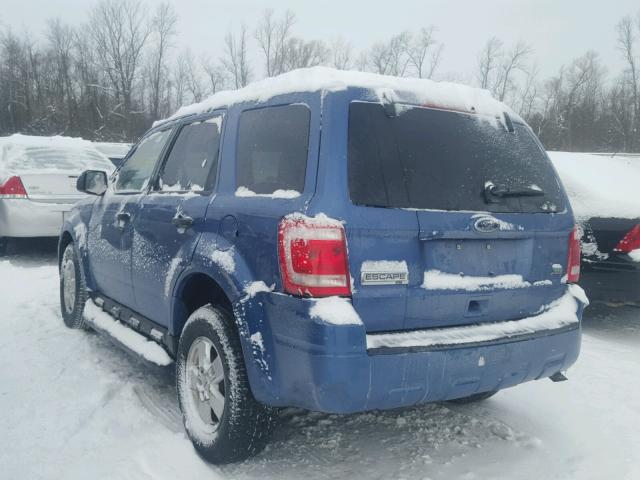 1FMCU0DG6AKC64799 - 2010 FORD ESCAPE XLT BLUE photo 3